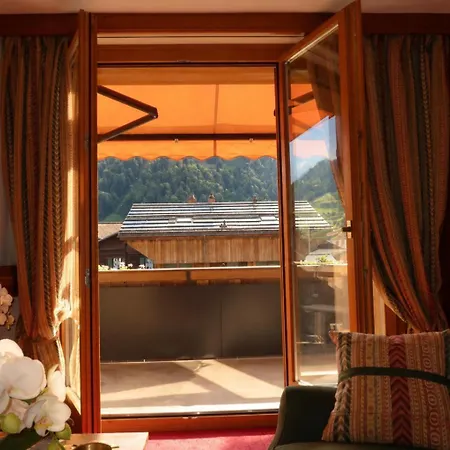 Cozy With Mountain Scenery *