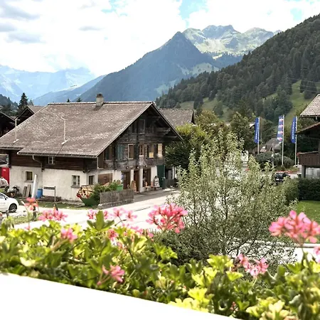 Cozy With Mountain Scenery * Gstaad